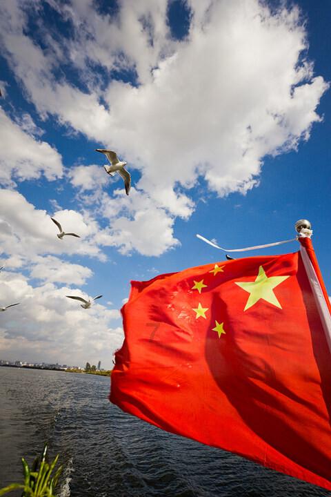 在当今感情环境下还应该相信爱情吗?红迪网 - 最新最热话题讨论平台